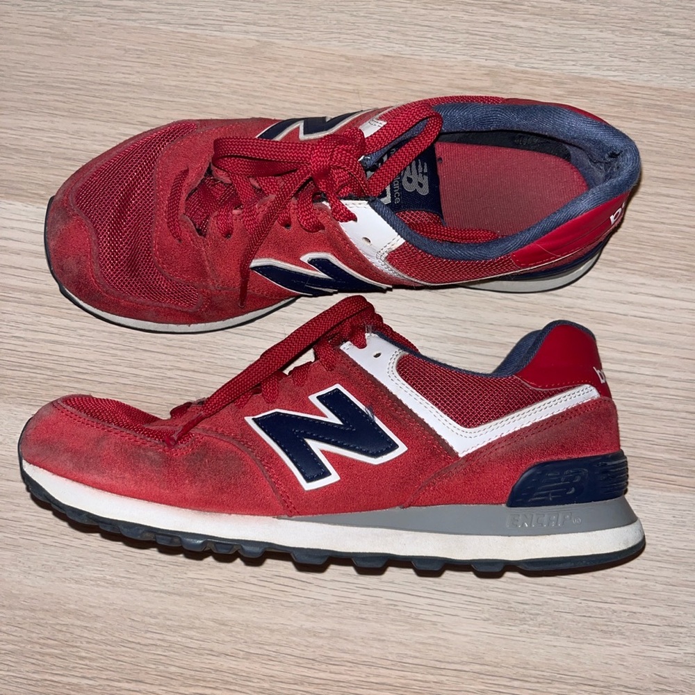RED/NAVY NEW BALANCE SNEAKERS SZ 7.5